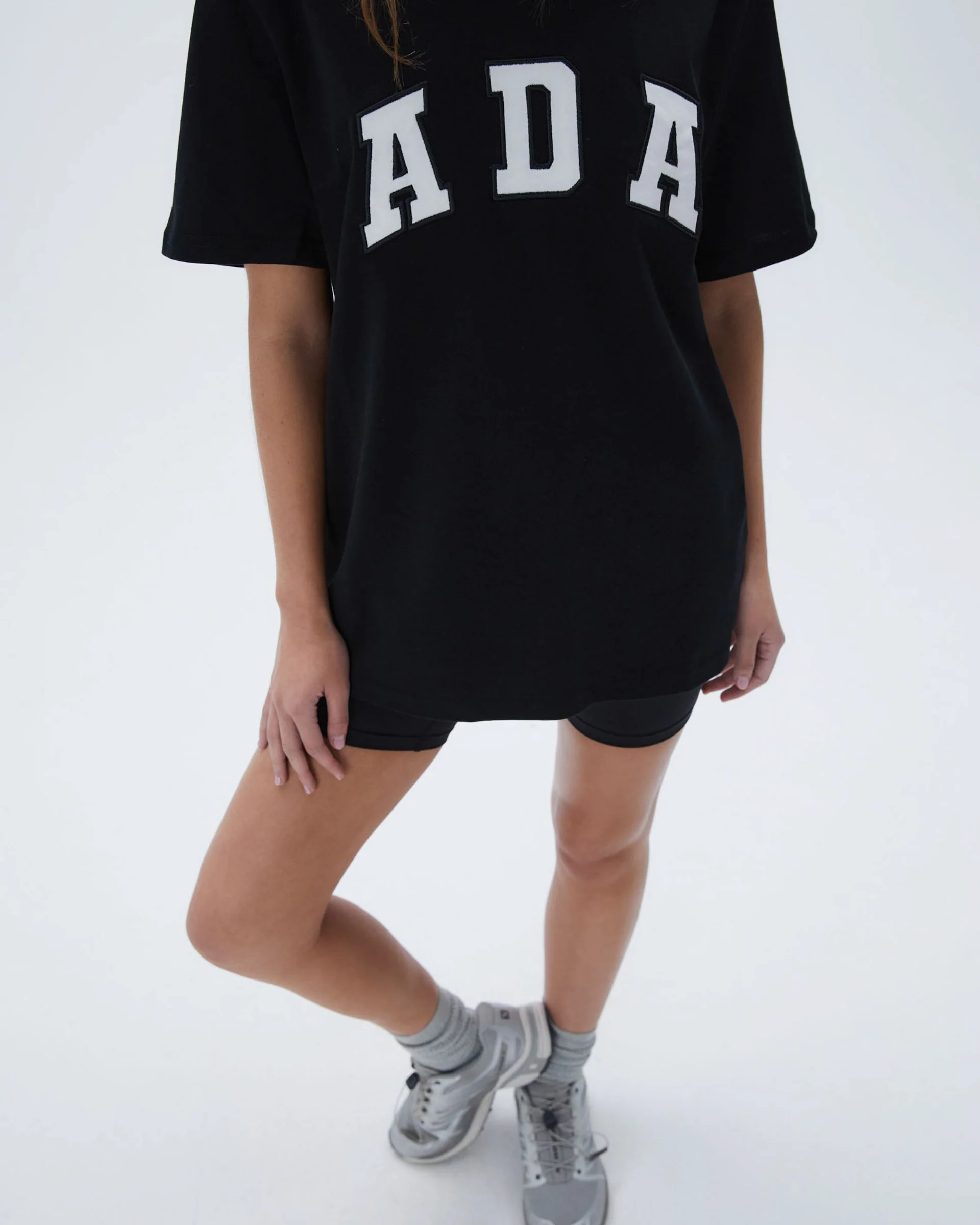 ADA Short Sleeve Oversized T-shirt - Black/White - Image 3