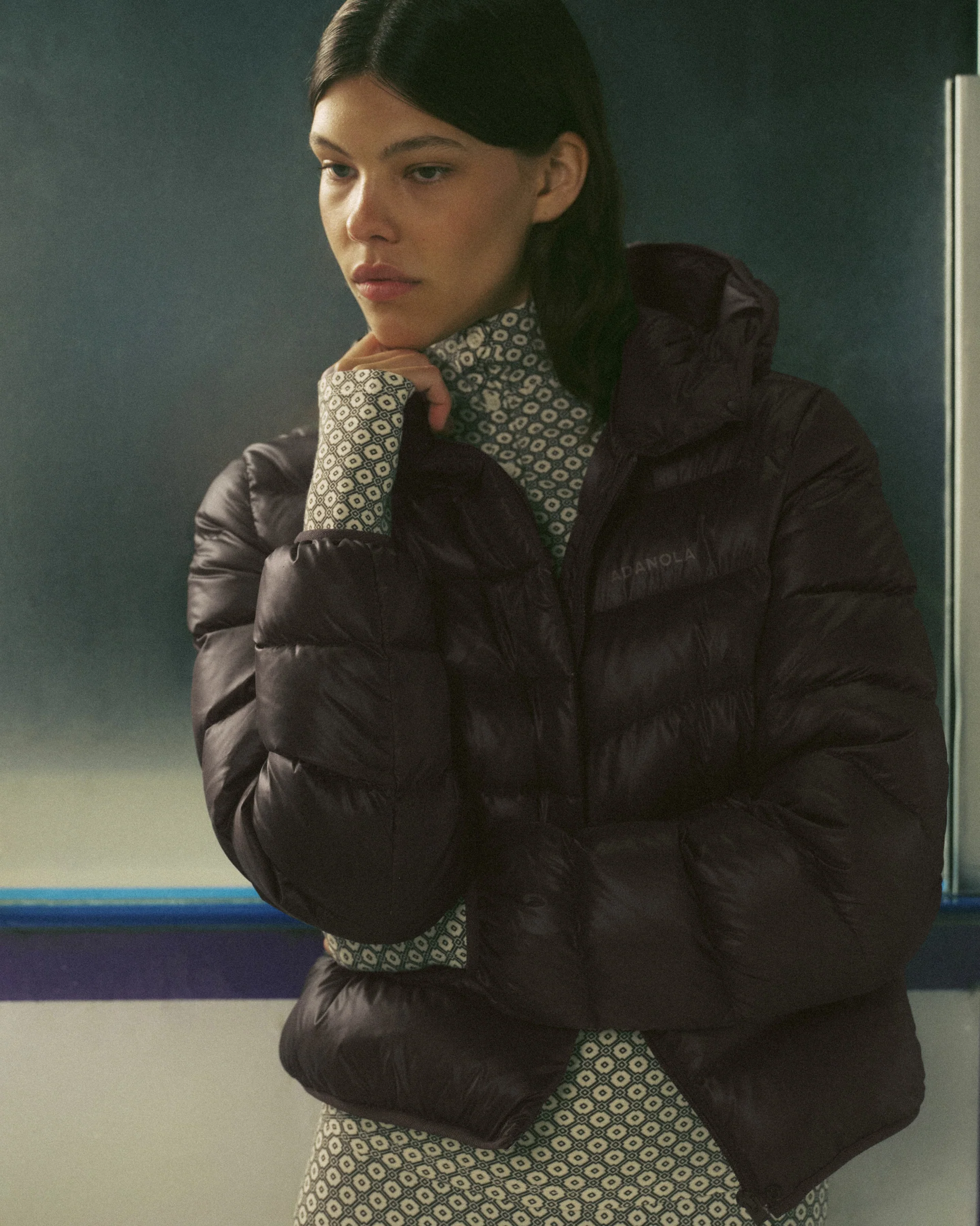 Packable Puffer Light Down Jacket - Coffee Bean - Image 3